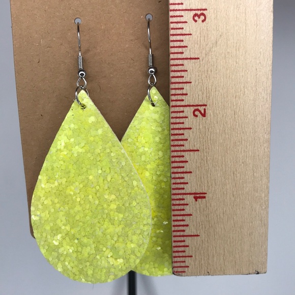 Faux Leather Dangle Earrings Yellow Glitter - Picture 2 of 4